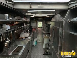 2006 E30 Step Van All-purpose Food Truck All-purpose Food Truck Upright Freezer New Mexico Gas Engine for Sale