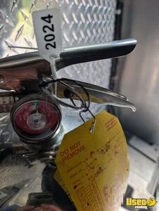 2006 E350 All-purpose Food Truck Exterior Work Lights North Carolina Gas Engine for Sale