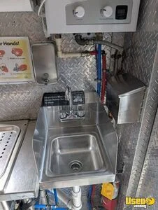 2006 E350 All-purpose Food Truck Stovetop North Carolina Gas Engine for Sale