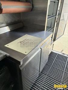 2006 E350 Barbecue Food Truck Deep Freezer Massachusetts Gas Engine for Sale