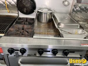 2006 E350 Barbecue Food Truck Diamond Plated Aluminum Flooring Massachusetts Gas Engine for Sale