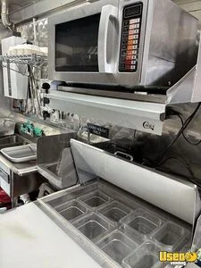 2006 E350 Barbecue Food Truck Refrigerator Massachusetts Gas Engine for Sale