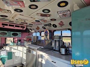 2006 E350 Ice Cream Truck Oven Kansas Gas Engine for Sale