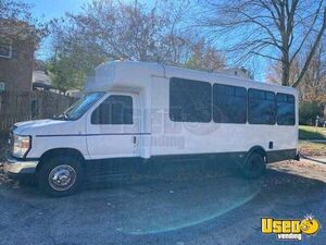 2006 E350 Party Bus Party Bus Virginia Gas Engine for Sale