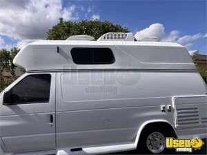 2006 E350 Pet Care / Veterinary Truck California for Sale
