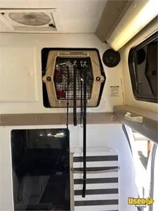 2006 E350 Pet Care / Veterinary Truck Electrical Outlets California for Sale