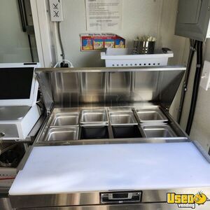 2006 E450 17 Foot Truck (used To Be A U-haul Truck) All-purpose Food Truck Work Table Washington Gas Engine for Sale