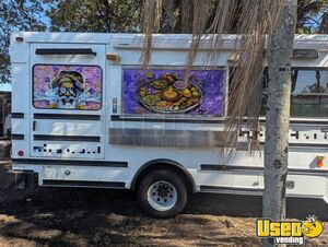 2006 E450 All-purpose Food Truck Concession Window Virginia Diesel Engine for Sale