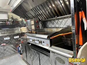 2006 E450 All-purpose Food Truck Solar Panels Texas Diesel Engine for Sale