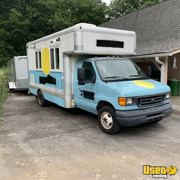 2006 E450 Kitchen Food Truck All-purpose Food Truck Prep Station Cooler Tennessee Gas Engine for Sale