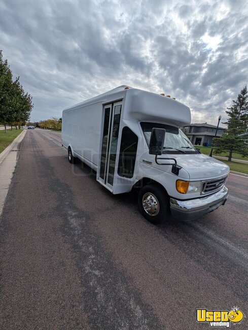 2006 E450 Other Mobile Business North Dakota Gas Engine for Sale