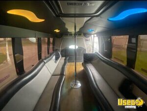2006 E450 Party Bus Floor Drains Kentucky Gas Engine for Sale