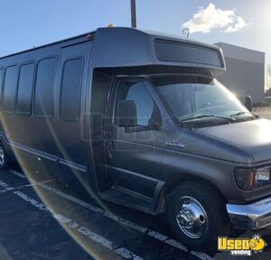 2006 E450 Party Bus Party Bus Concession Window California Diesel Engine for Sale