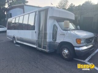 2006 E450 Party Bus Party Bus Connecticut Diesel Engine for Sale