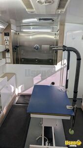 2006 E450 Pet Care / Veterinary Truck Gray Water Tank Washington Gas Engine for Sale