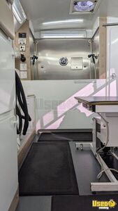 2006 E450 Pet Care / Veterinary Truck Propane Tank Washington Gas Engine for Sale