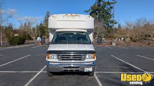 2006 Ford E450 Mobile Dog Grooming Van Mobile Business Unit w/ Bathroom for Sale in Washington!
