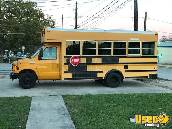 2006 E450 School Bus School Bus Texas Diesel Engine for Sale