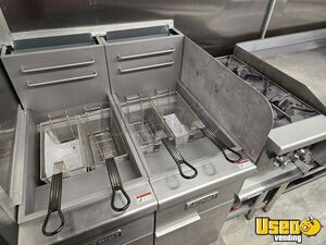 2006 Econoline All-purpose Food Truck Exhaust Hood Ohio Gas Engine for Sale