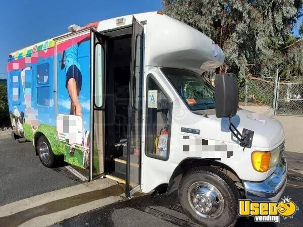 2006 Econoline Ice Cream Truck Ice Cream Truck California Gas Engine for Sale