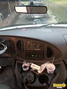 2006 Econoline Shuttle Bus Shuttle Bus 13 Louisiana Gas Engine for Sale