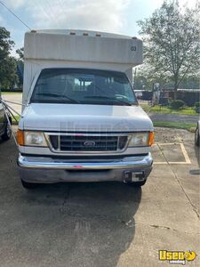 2006 Econoline Shuttle Bus Shuttle Bus Transmission - Automatic Louisiana Gas Engine for Sale