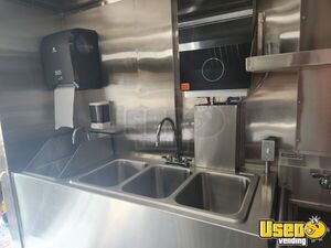 2006 Econoliner 450 All-purpose Food Truck Upright Freezer Colorado Gas Engine for Sale