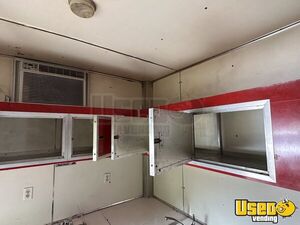 2006 Expressline Concession Trailer Breaker Panel Tennessee for Sale