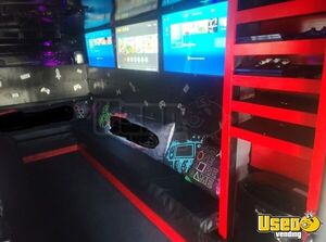 2006 F-450 Mobile Gaming Bus Party / Gaming Trailer Insulated Walls Illinois Gas Engine for Sale