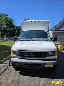 2006 F350 Mobile Pet Grooming Truck Pet Care / Veterinary Truck Air Conditioning New Jersey for Sale