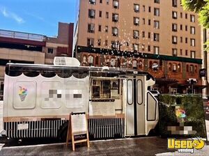 2006 F350 Snowball Truck Cabinets California Gas Engine for Sale