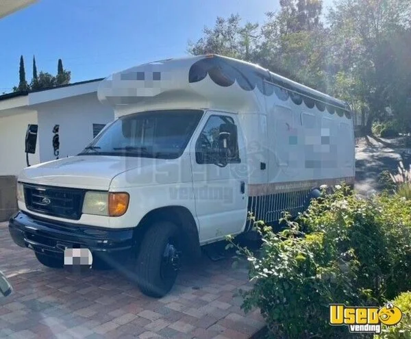 2006 F350 Snowball Truck California Gas Engine for Sale