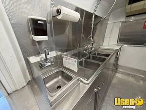 2006 F350 Snowball Truck Refrigerator California Gas Engine for Sale
