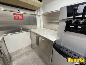 2006 F350 Snowball Truck Upright Freezer California Gas Engine for Sale