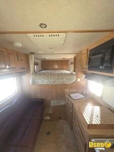 2006 Featherlite 3-horse Lq Trailer 11 Nebraska for Sale