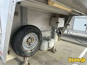 2006 Featherlite 3-horse Lq Trailer Microwave Nebraska for Sale
