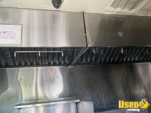 2006 Food Concession Trailer Kitchen Food Trailer Removable Trailer Hitch California Diesel Engine for Sale