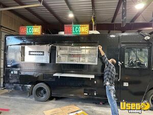 2006 Food Truck All-purpose Food Truck Cabinets Texas Diesel Engine for Sale