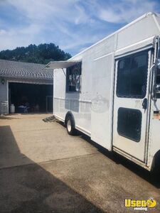 2006 Food Truck All-purpose Food Truck Concession Window Tennessee Gas Engine for Sale
