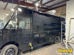 2006 Food Truck All-purpose Food Truck Concession Window Texas Diesel Engine for Sale