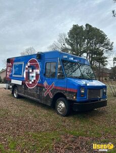 2006 Food Truck All-purpose Food Truck Exterior Customer Counter North Carolina Diesel Engine for Sale