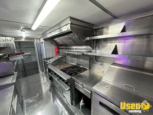 2006 Food Truck All-purpose Food Truck Exterior Customer Counter Texas Diesel Engine for Sale
