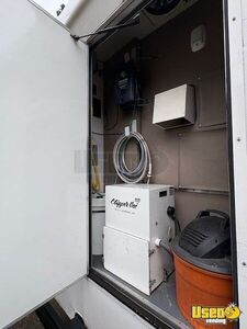 2006 Ford E-450 Wag'n Tails (elite Mobile Grooming Truck) Pet Care / Veterinary Truck Fresh Water Tank Oregon Gas Engine for Sale
