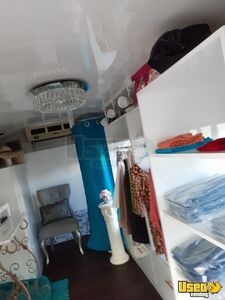 2006 Ford E350 Mobile Boutique Truck 8 Florida Gas Engine for Sale