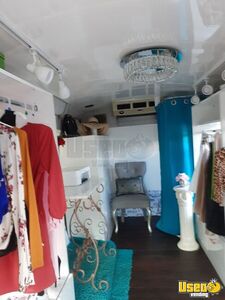 2006 Ford E350 Mobile Boutique Truck Transmission - Automatic Florida Gas Engine for Sale