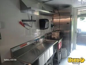 2006 Ford E350 Taco Food Truck Generator Virginia Gas Engine for Sale