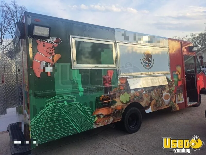 2006 Ford E350 Taco Food Truck Virginia Gas Engine for Sale