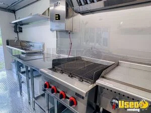 2006 Gen1 All-purpose Food Truck Insulated Walls Tennessee Gas Engine for Sale