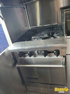2006 Kitchen Food Truck All-purpose Food Truck Backup Camera New York Diesel Engine for Sale