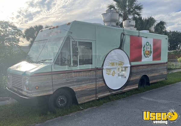 2006 Kitchen Food Truck All-purpose Food Truck Florida Gas Engine for Sale